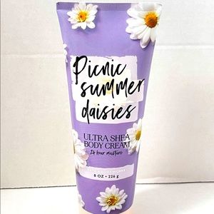 Bath & Body Works:Picnic Summer Daisies body cream